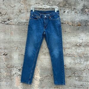 Levi’s 5.11 slim straight leg jeans medium wash